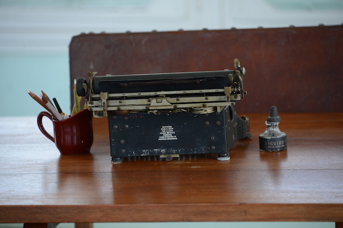 ernest hemingway's typewriter in havana, cuba