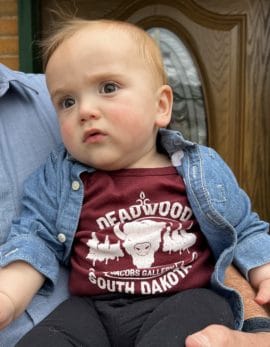 deadwood baby apparel in maroon