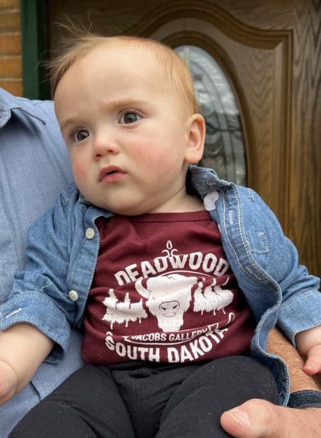 deadwood baby apparel in maroon